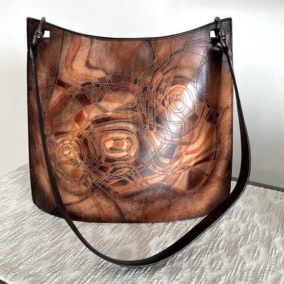 Bambas Handbags - Bambas Work of Art Leather Shoulder Bag